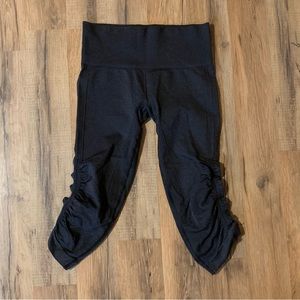 Lululemon crop leggings